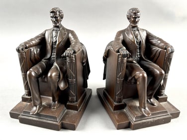 PAIR OF METAL ABRAHAM LINCOLN BOOKENDS Early 20th Century Heights 7".