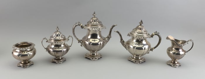 WALLACE STERLING SILVER FIVE-PIECE TEA SET Connecticut, Mid-20th Century Approx. 102.4 troy oz.