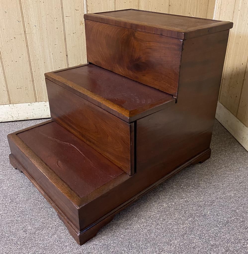 SET OF ENGLISH BED STEPS 19th Century Height 22". Width 20". Depth 22". (1 of 4)