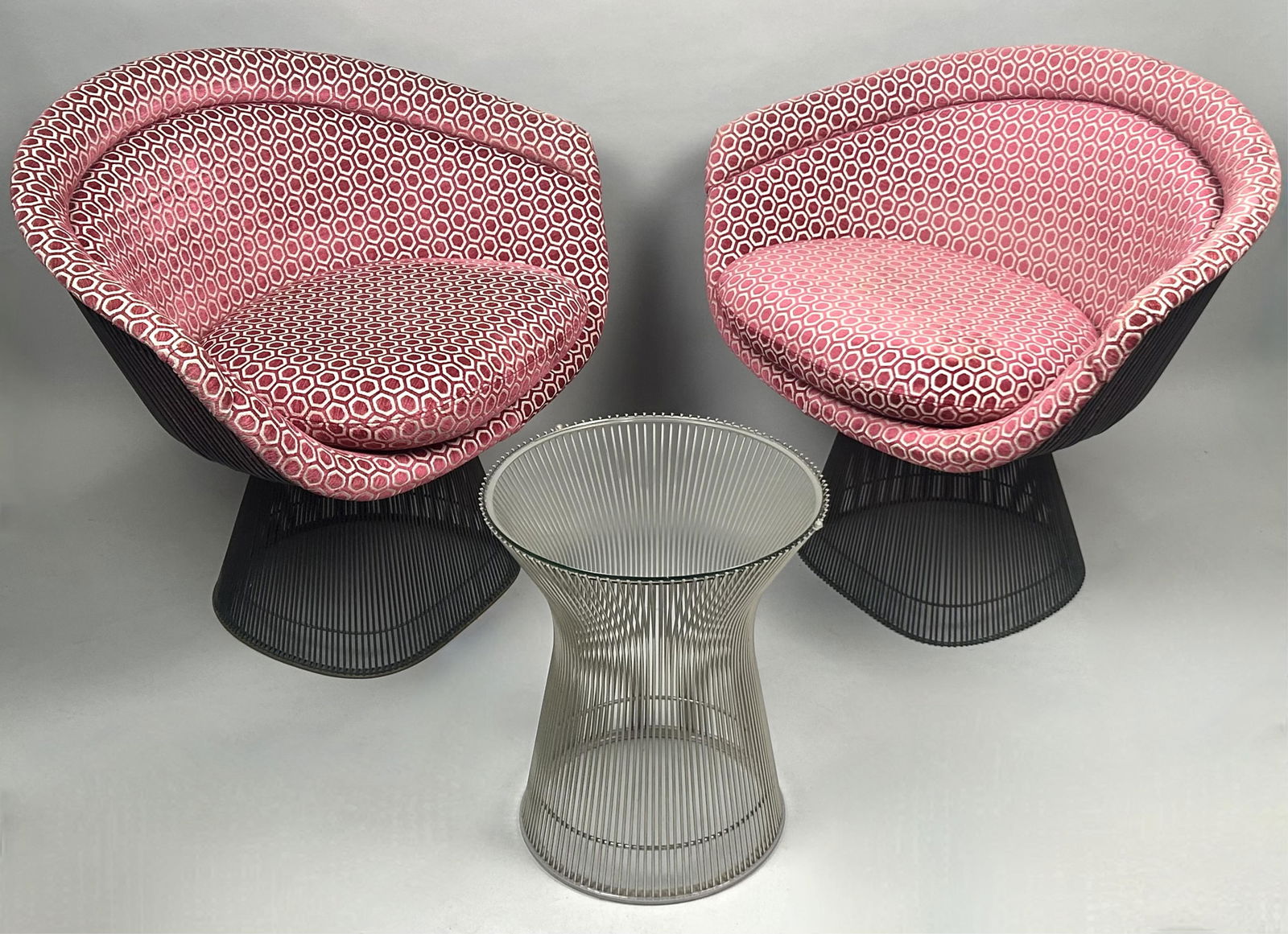 THREE PIECES OF WARREN PLATNER (1919-2006) FOR KNOLL STEEL ROD FURNITURE Late 1960s (1 of 5)