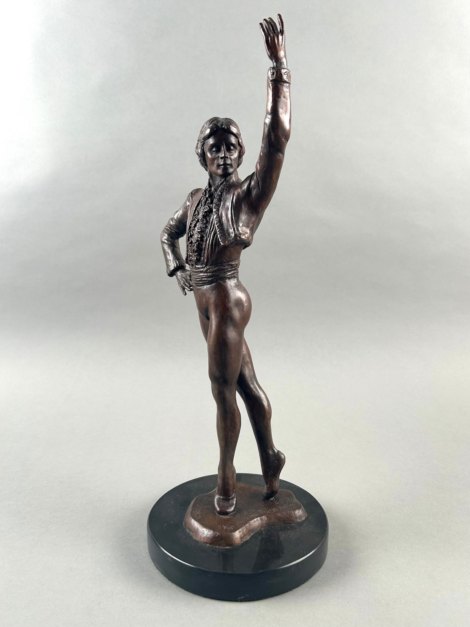 SELENE FUNG (20th Century,), "Mikhail Baryshnikov"., Bronze, total height 15.5".: SELENE FUNG20th Century"Mikhail Baryshnikov". Signed, dated and numbered on base "Mikhail Baryshnikov 24/30 Selene Fung 1978".Bronze, total height 15.5".