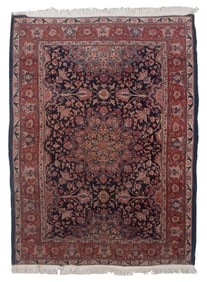 SAROUK RUG: 4'6" X 6'1" Second Quarter of the 20th Century