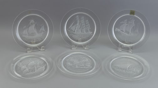 SET OF SIX LALIQUE CRYSTAL SHIP PLATES 20th Century Diameters 8.5".