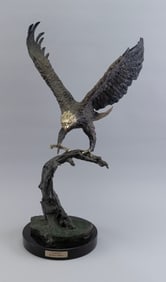 LARAN GHIGLIERI (America, Contemporary), "Centennial", Bronze on black marble base, height 26".