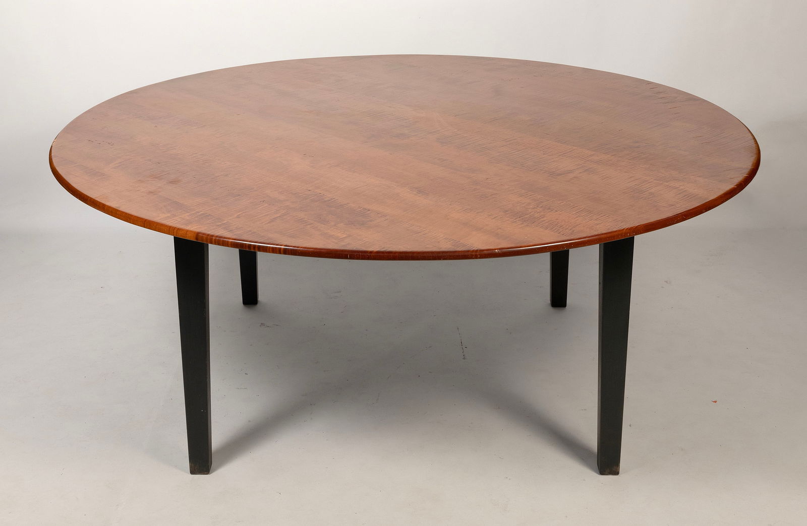 WINDSOR CHAIRMAKERS DINING TABLE Lincolnville, Maine, 21st Century Height 29". Diameter 60". (1 of 1)