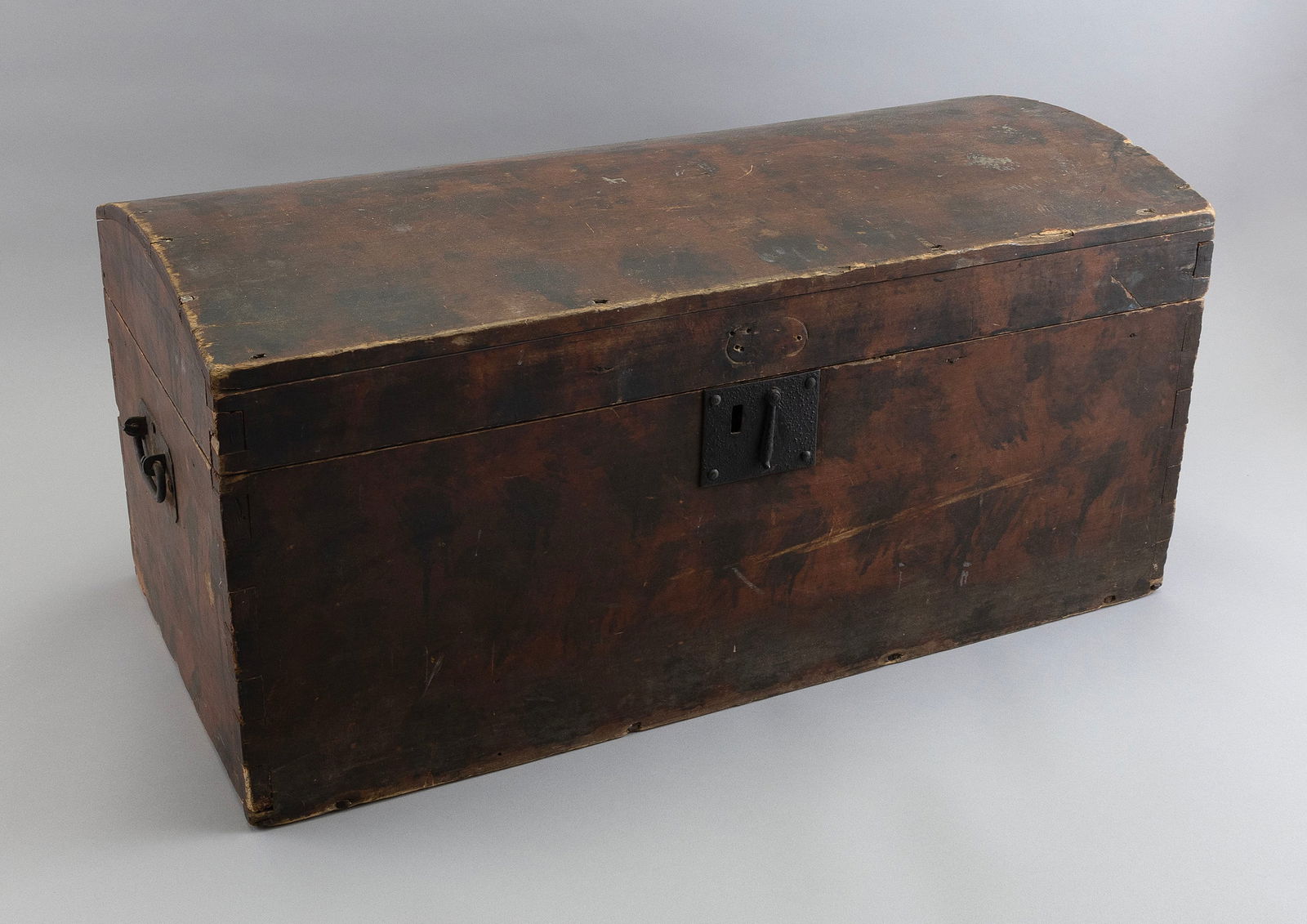 SPONGE-PAINTED PINE CHEST 19th Century Height 12". Width 25". Depth 12.5". (1 of 3)