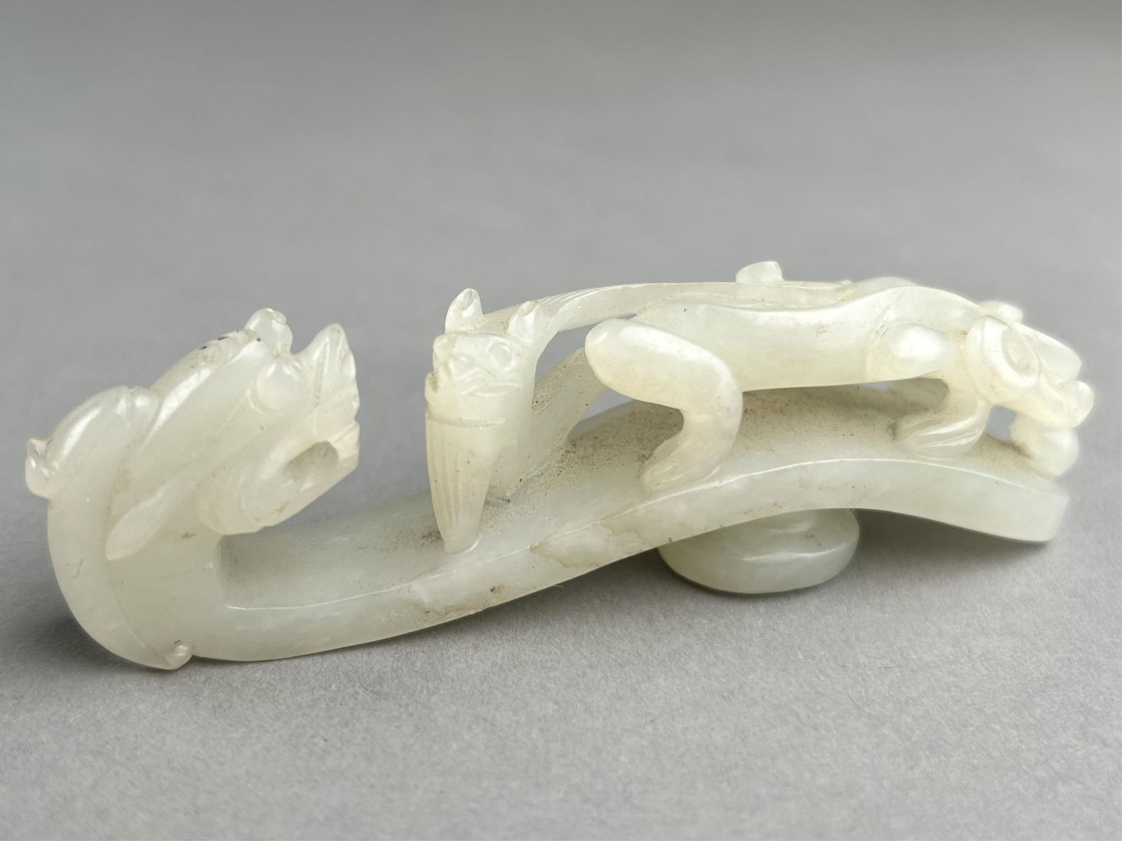CHINESE WHITE JADE GIRDLE HOOK 19th Century Length 3.5". (1 of 5)