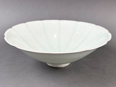 CHINESE CELADON PORCELAIN LOTUS BOWL 19th Century Height 3". Diameter 8.5".