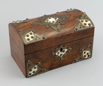 ENGLISH TEA CADDY 19th Century Height 5.5". Width 9". Depth 5.25".