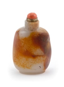 WHITE AND RUSSET JADE SNUFF BOTTLE 19th Century Height 3".