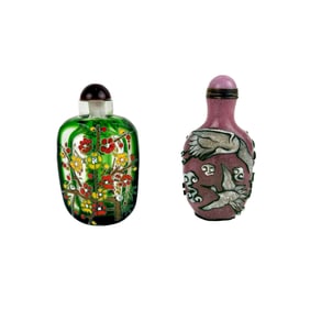 TWO GLASS SNUFF BOTTLES 20th Century
