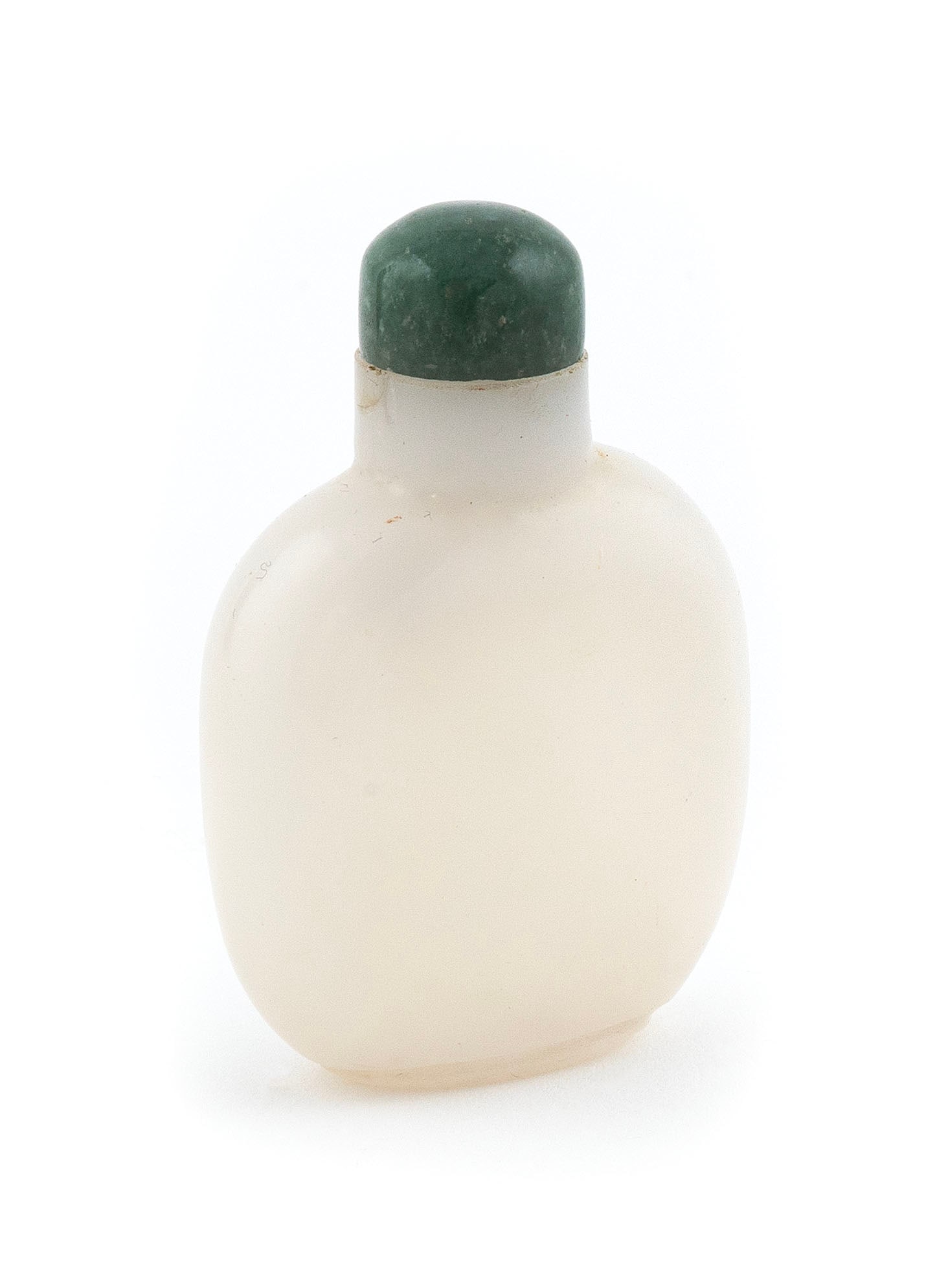 WHITE JADE SNUFF BOTTLE Late 19th Century Height 2.5". (1 of 3)