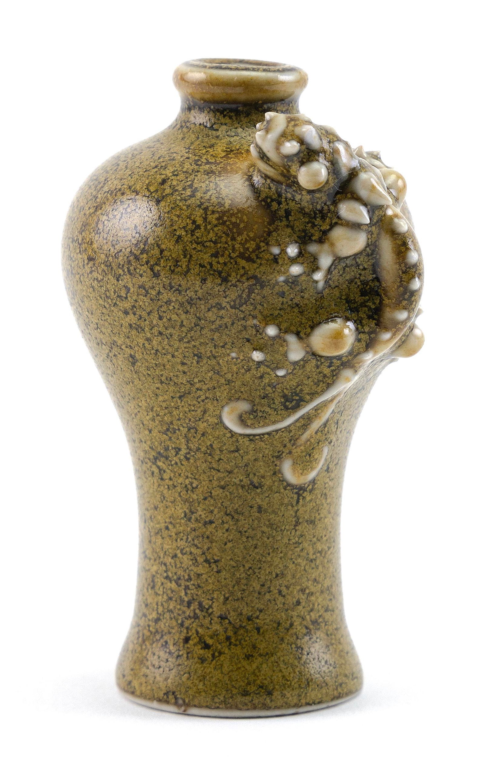 TEA DUST PORCELAIN SNUFF BOTTLE Late 19th/Early 20th Century Height 3". (1 of 5)