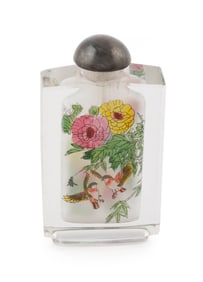 INTERIOR-PAINTED GLASS SNUFF BOTTLE Early 20th Century Height 3".