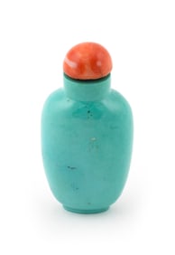 TURQUOISE HARDSTONE SNUFF BOTTLE Late 19th Century Height 2".
