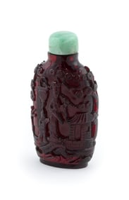 CARVED DARK AMBER SNUFF BOTTLE 19th Century Height 2.75".