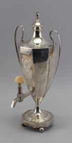 GEORGIAN STERLING SILVER HOT WATER URN BY BENJAMIN MONTAGUE Great Britain, Late 18th Century Approx.