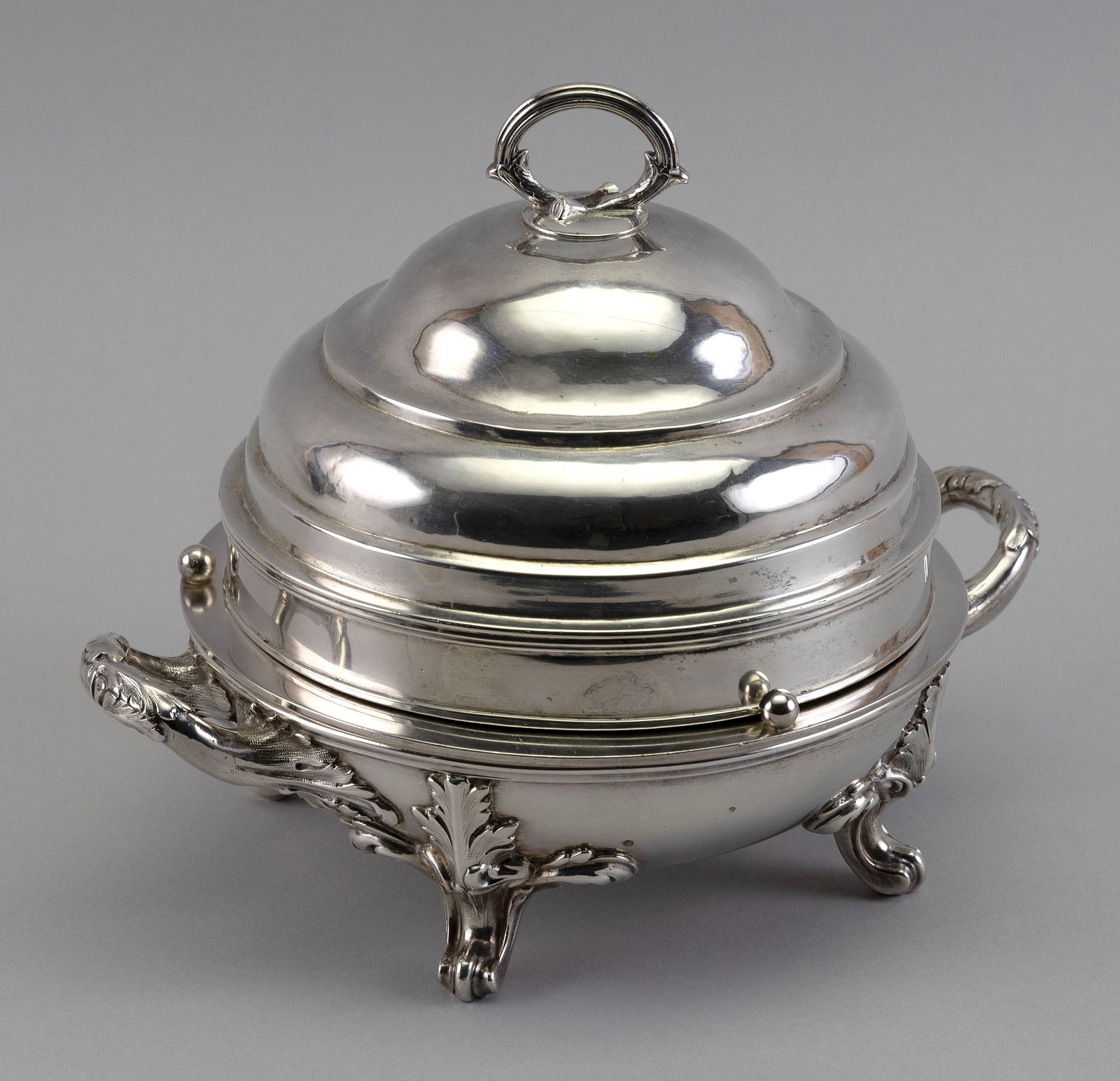 STERLING SILVER COVERED BUTTER DISH BY ROBERT GARRARD London, Mid-19th Century Approx. 35.7 troy oz. (1 of 3)