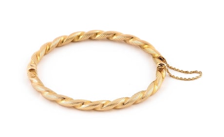 14KT YELLOW GOLD BANGLE BRACELET Approx. 7.33 total dwt.