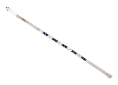 PLATINUM, DIAMOND AND SAPPHIRE BRACELET Approx. 11.63 total dwt.