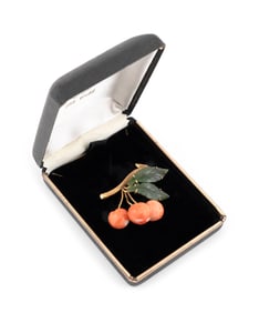 18KT YELLOW GOLD, JADE AND CORAL BROOCH Approx. 9.32 total dwt.