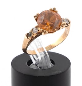 14KT YELLOW GOLD, CITRINE AND DIAMOND RING Approx. 1.92 total dwt.