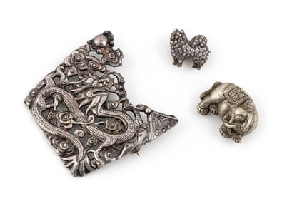 THREE PINS Gold approx. 3.60 dwt., Coin silver approx. 15.94 dwt.