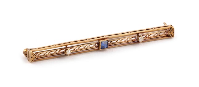 14KT YELLOW GOLD, CULTURED PEARL AND SAPPHIRE BAR PIN Approx. 2.31 total dwt.