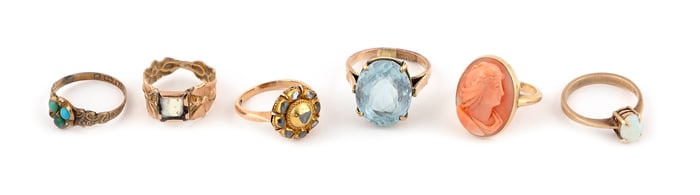 SIX GOLD RINGS Approx. 12.73 total dwt.