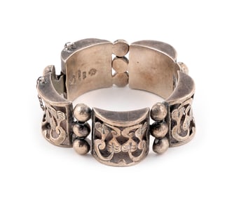 TAXCO STERLING SILVER BRACELET Mexico, Mid-20th Century Approx. 1.7 troy oz.