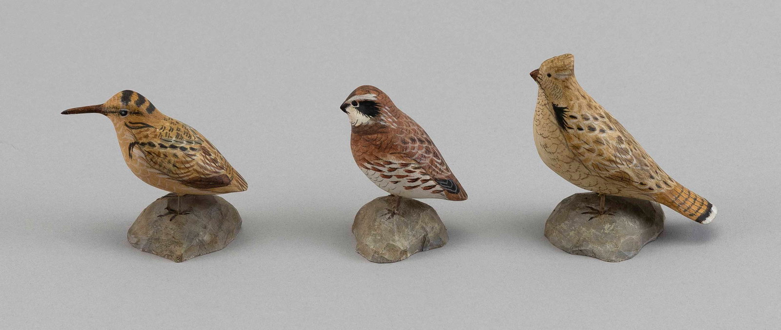 THREE STEVE WEAVER MINIATURE BIRDS Sandwich, Massachusetts, Contemporary Heights from 2" to 3".: THREE STEVE WEAVER MINIATURE BIRDS Sandwich, Massachusetts, Contemporary A quail, a woodcock and a grouse. Heights from 2" to 3".