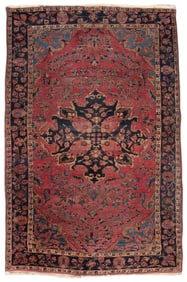 SAROUK RUG: 4'5" X 6'11" Circa 1920-30