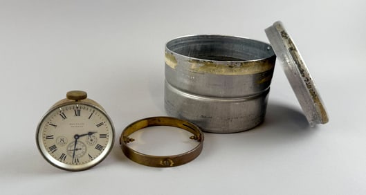 WALTHAM YACHT CHRONOMETER 20th Century Diameter 3".