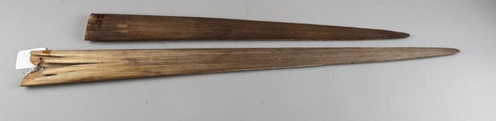 TWO SAWFISH BILLS 19th Century Lengths 27" and 35".