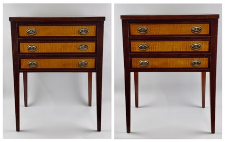 PAIR OF HEPPLEWHITE-STYLE THREE-DRAWER STANDS 20th Century Heights 26.5". Widths 20". Depths 16".