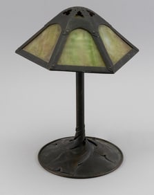 ART NOUVEAU TABLE LAMP Early 20th Century Height 13".