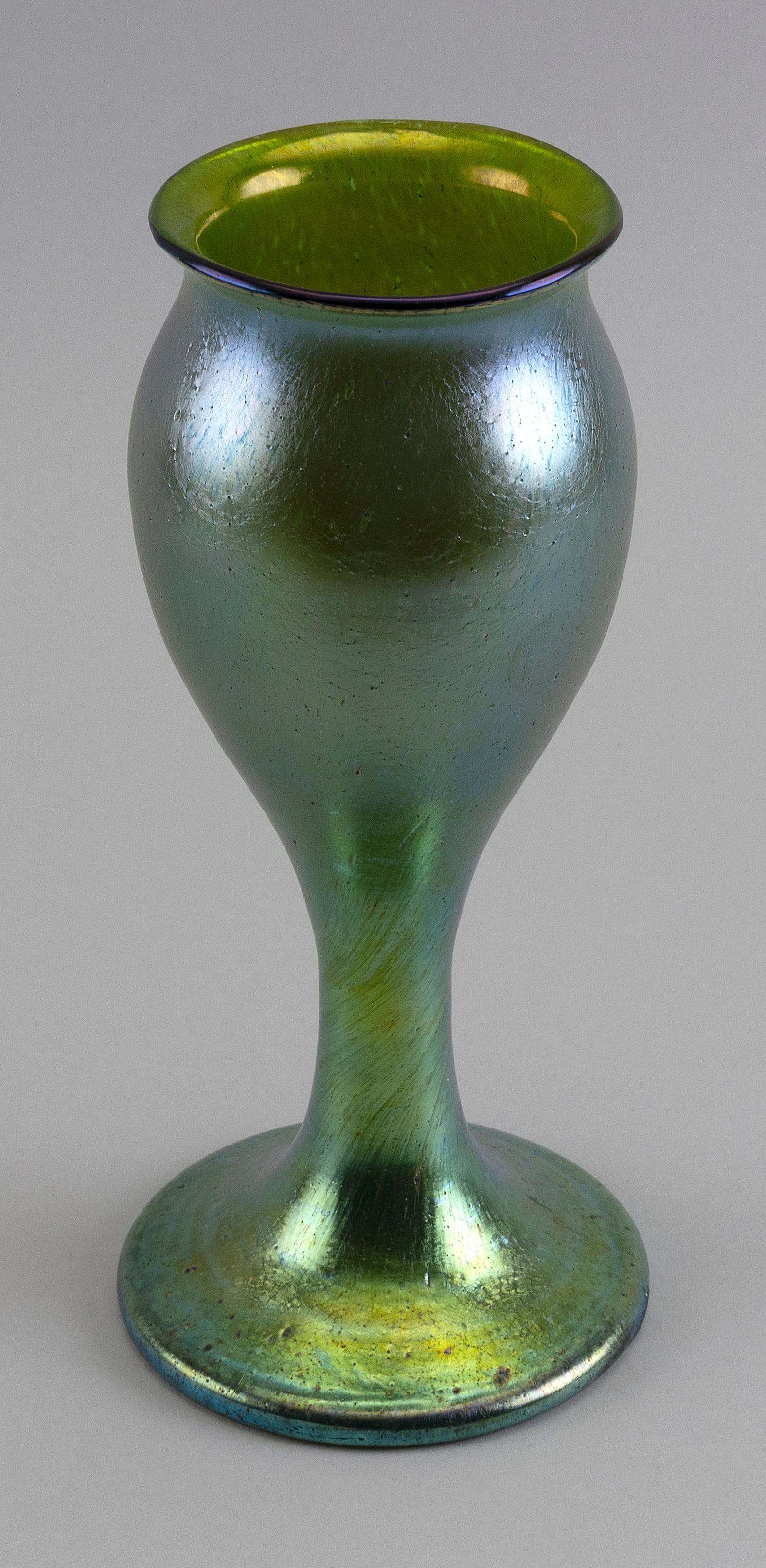 LOETZ IRIDESCENT ART GLASS VASE Austria, Early 20th Century Height 9.75".: LOETZ IRIDESCENT ART GLASS VASEAustria, Early 20th CenturyMarked on base "Loetz Austria".Height 9.75".