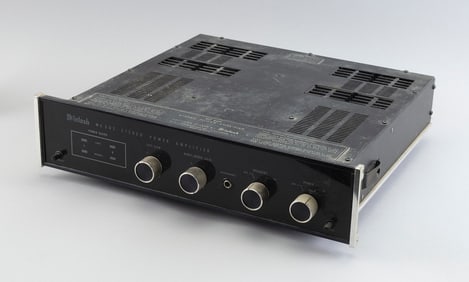 MCINTOSH MC502 STEREO POWER AMPLIFIER AMPLIFIER 20th Century Height 4". Width 15". Depth 16".