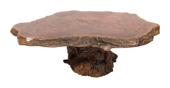 BURLWOOD COFFEE TABLE IN THE STYLE OF GEORGE NAKASHIMA 20th Century Height 17". Top 55" x 39".