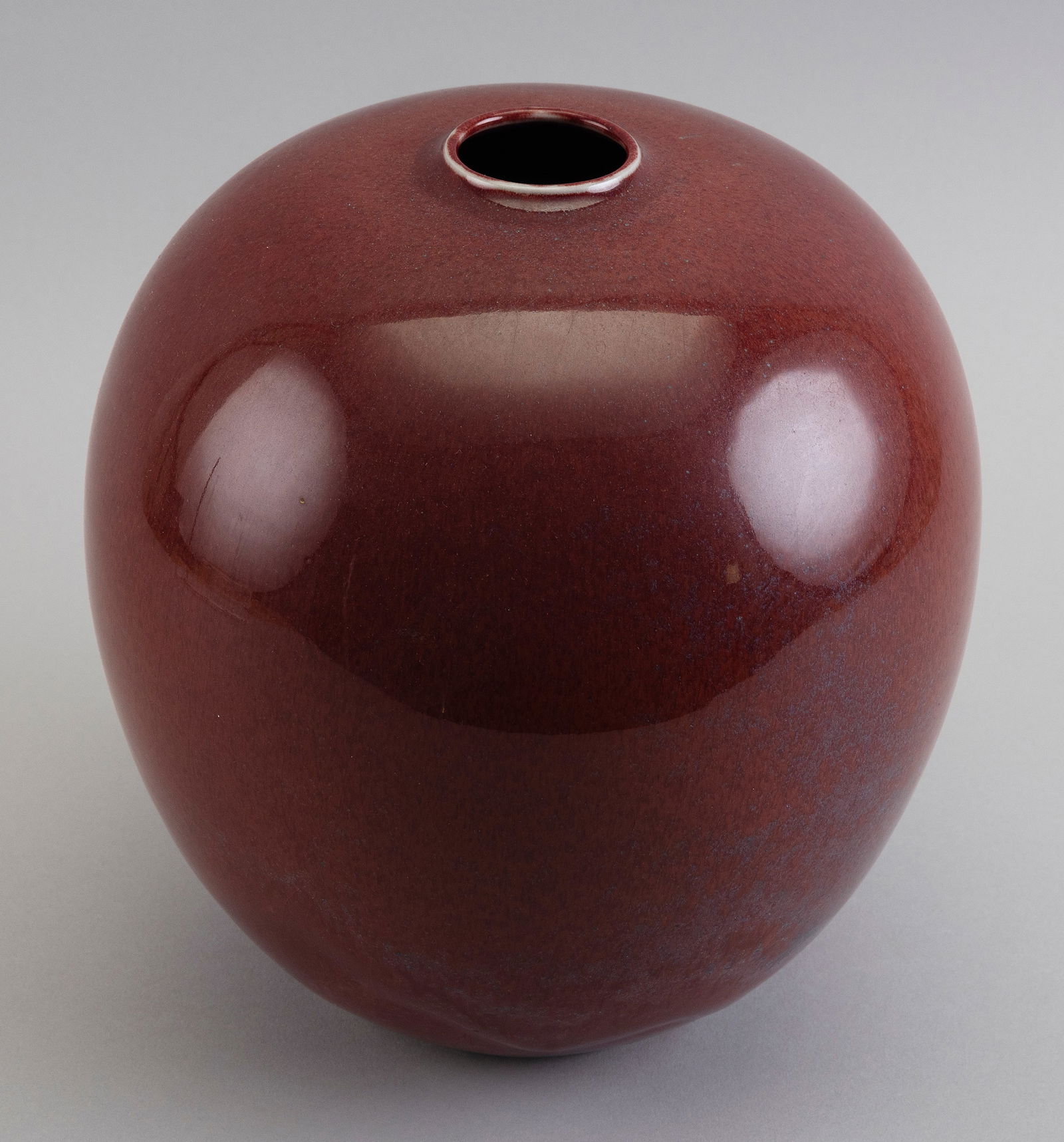 CLIFF LEE (Pennsylvania/Taiwan, 1951-), Porcelain vase with red and blue glossy drip glaze., Height (1 of 2)