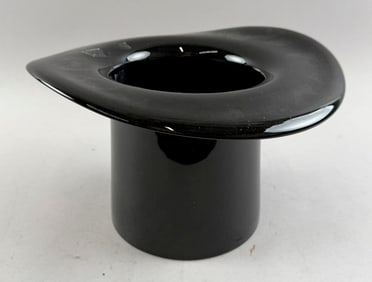 BLOWN BLACK GLASS TOP HAT 19th Century Height 8".