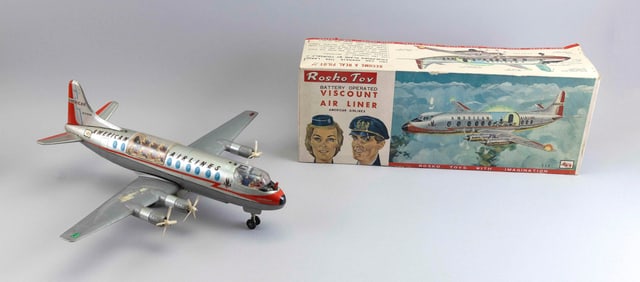 ROSKO TOY "VISOUNT AIR LINER AMERICAN AIRLINES" TOY PLANE Circa 1950 Length 16".