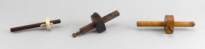 THREE MARKING GAUGES 19th Century Lengths from 8" to 9".