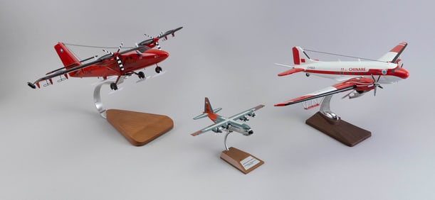 THREE AIRPLANE MODELS 20th Century