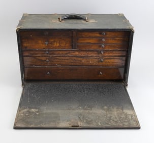 MACHINIST'S CHEST Early 20th Century Height 12". Width 20". Depth 9".