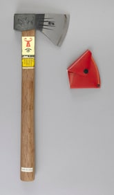 JAPANESE DOUBLE-EDGE HATCHET 20th Century Length 16.5".