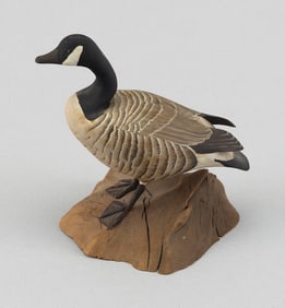 HAROLD GIBBS MINIATURE CANADA GOOSE Barrington, Rhode Island, 1886-1970