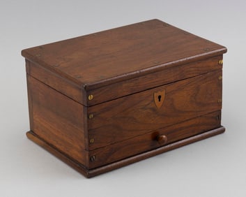 WALNUT BOX Late 19th/Early 20th Century Height 5". Width 9". Depth 6.25".