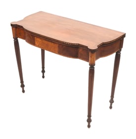 CARD TABLE IN THE MANNER OF THOMAS SEYMOUR Late 18th/Early 19th Century Height 28.5". Width 36".