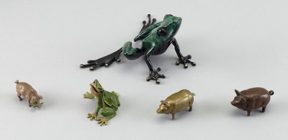 TIM COTTERILL BRONZE FROG United Kingdom, 1950- Lengths from 1.5" to 4".